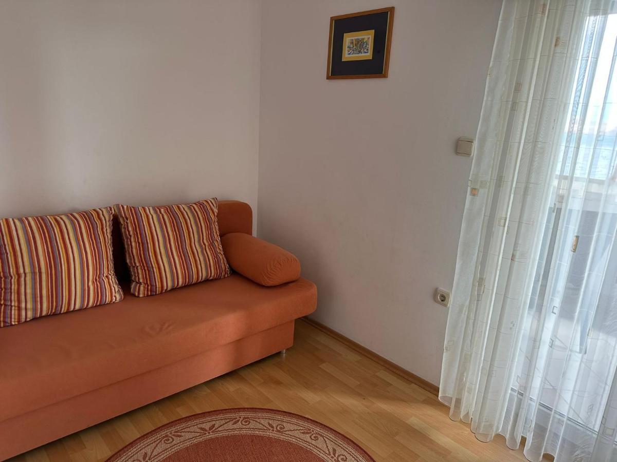 Apartmani Karlobag Dış mekan fotoğraf